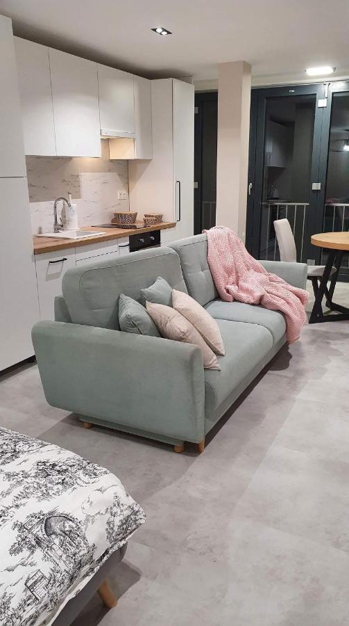 Apartament Sol クリェラ エクステリア 写真